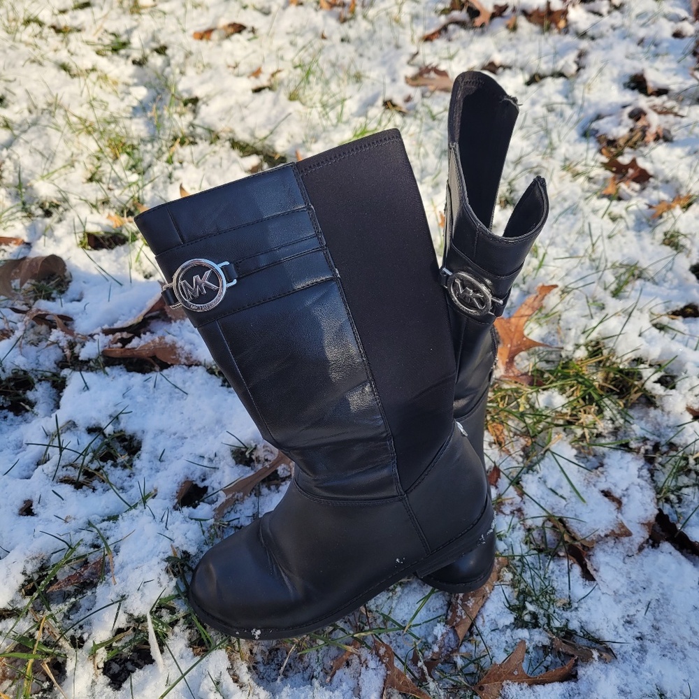 Michael Kors Girl Boots